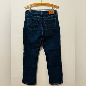 LEVI’S Classic Straight Leg Jeans Dark Wash Denim Women’s 4 27x28